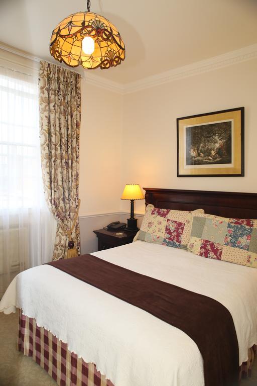 Lord Milner Hotel London Eksteriør billede